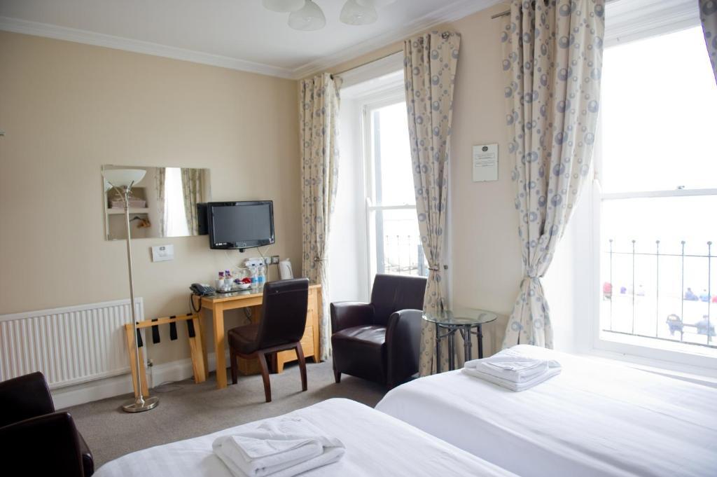 Belgrave House Hotel Aberystwyth Exterior photo